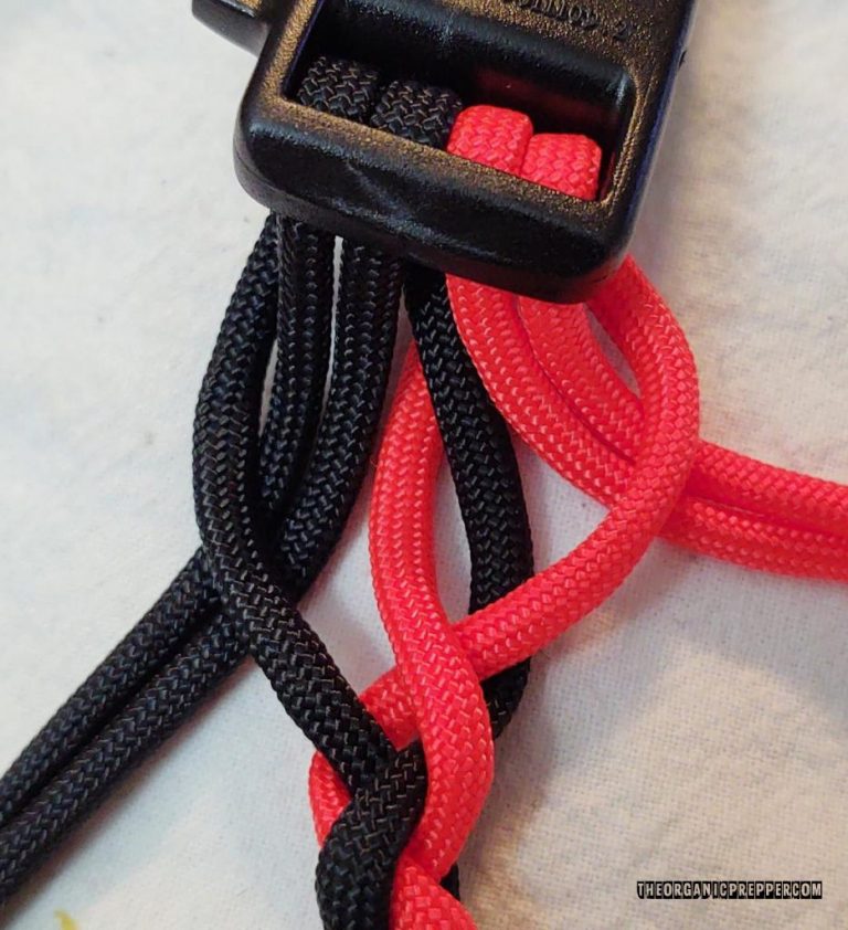 How to Make a Paracord Lanyard with StepbyStep Instructions